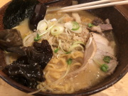 ���X���[����