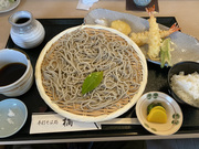 �\�������B