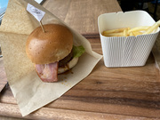 �n���o�[�K�[